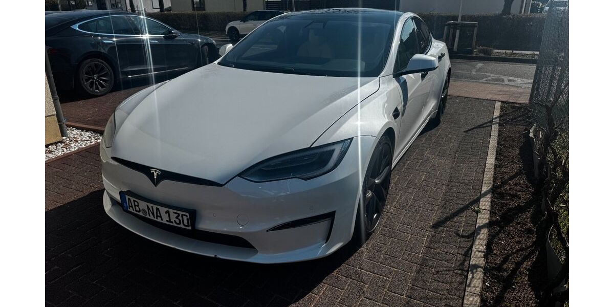 Tesla Model S 24.800 km 56.900 &euro; Großostheim 63762