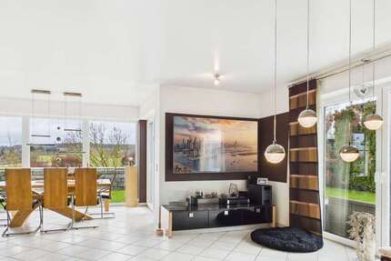 Haus Großostheim / Wenigumstadt Wenigumstadt - 8 Zimmer, 265 m&sup2;, 919.000&euro; | Angebot:25275618