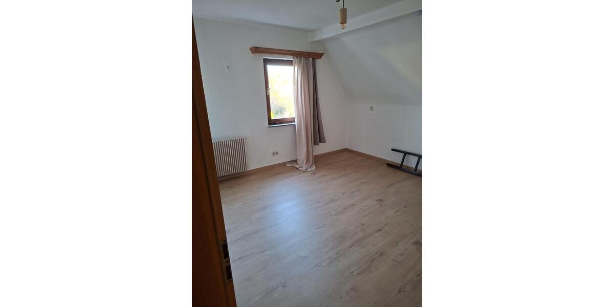Reihenhaus Aschaffenburg Damm - 6 Zimmer, 153 m&sup2;, 395.000&euro; | Angebot:27165789