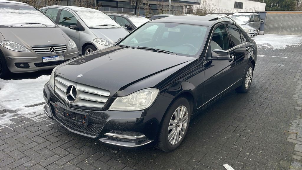 Mercedes-Benz C 180 194.000 km 9.870 &euro; Rödermark 63322