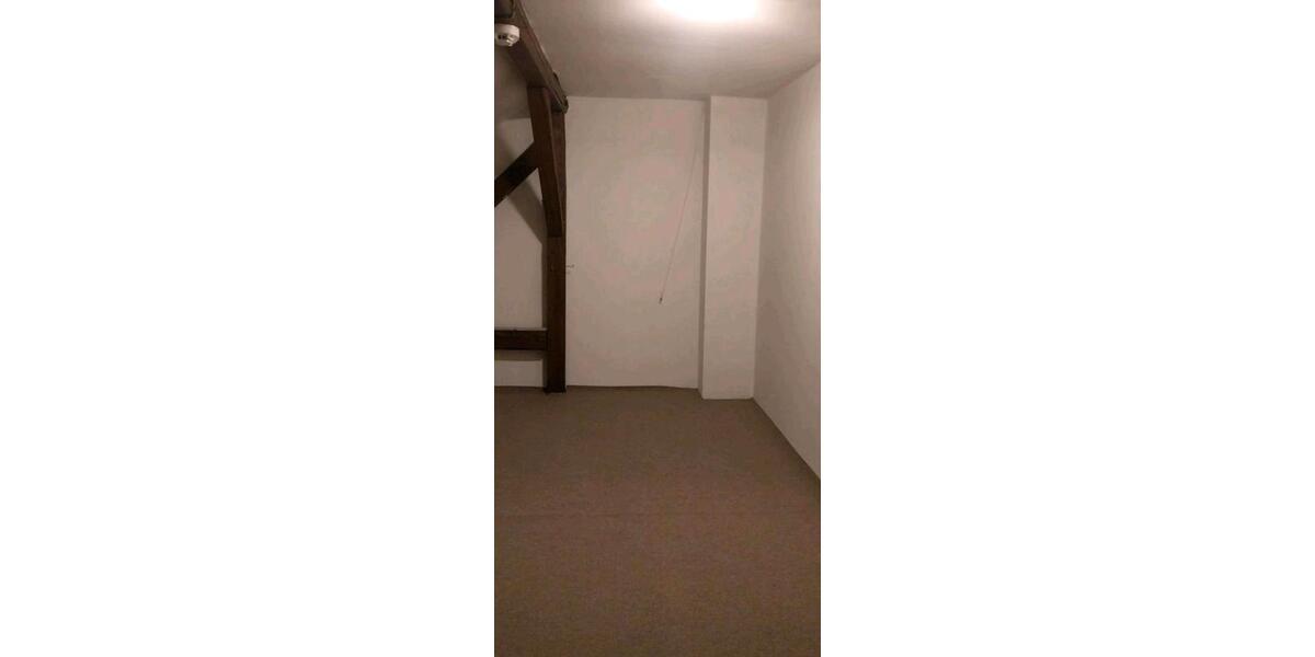 Dachgeschoßwohnung Erlenbach am Main - 2 Zimmer, 65 m&sup2;, 600&euro; | Angebot:26272740