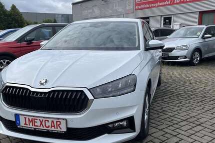 Skoda Fabia 13.300 km 21.990 &euro; Bessenbach 63856