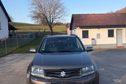 Suzuki Grand Vitara 144.000 km 8.500 &euro; Rothenbuch 63860