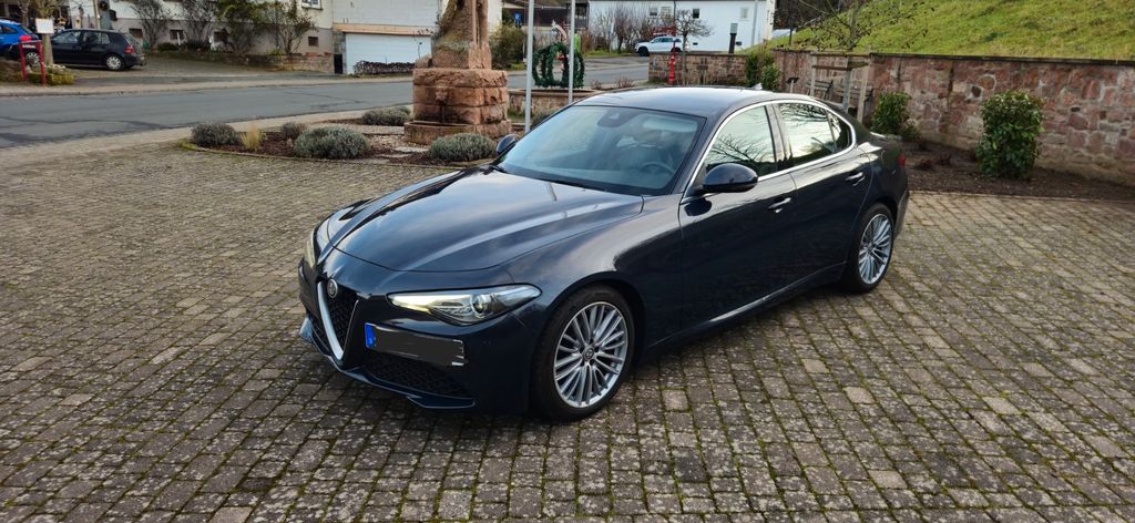 Alfa Romeo Giulia 200.000 km 11.999 &euro; Leidersbach 63849