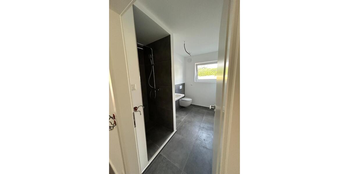 Erdgeschoßwohnung Gründau - 2 Zimmer, 79 m&sup2;, 1.050&euro; | Angebot:24377846