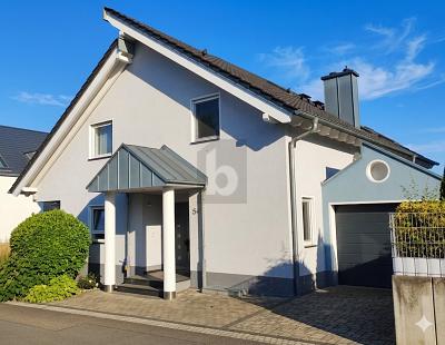LUXURIÖSES DOMIZIL IN BEGEHRTER LAGE - Einfamilienhaus Hanau Kesselstadt | Angebot:26997727