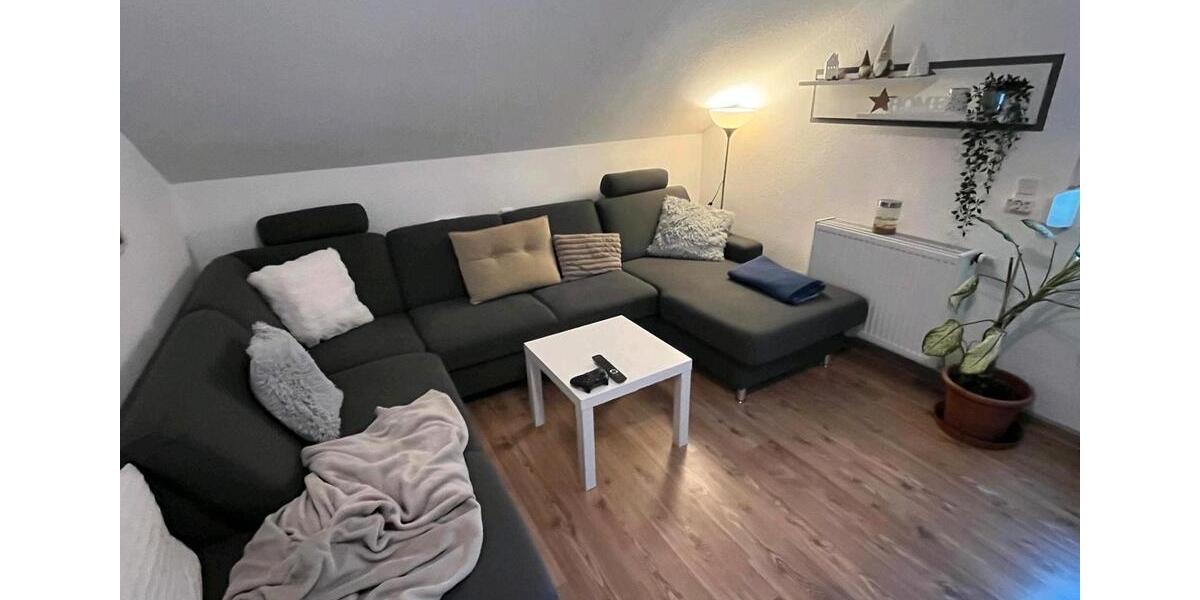 Dachgeschoßwohnung Großheubach - 2 Zimmer, 49 m&sup2;, 570&euro; | Angebot:26042048