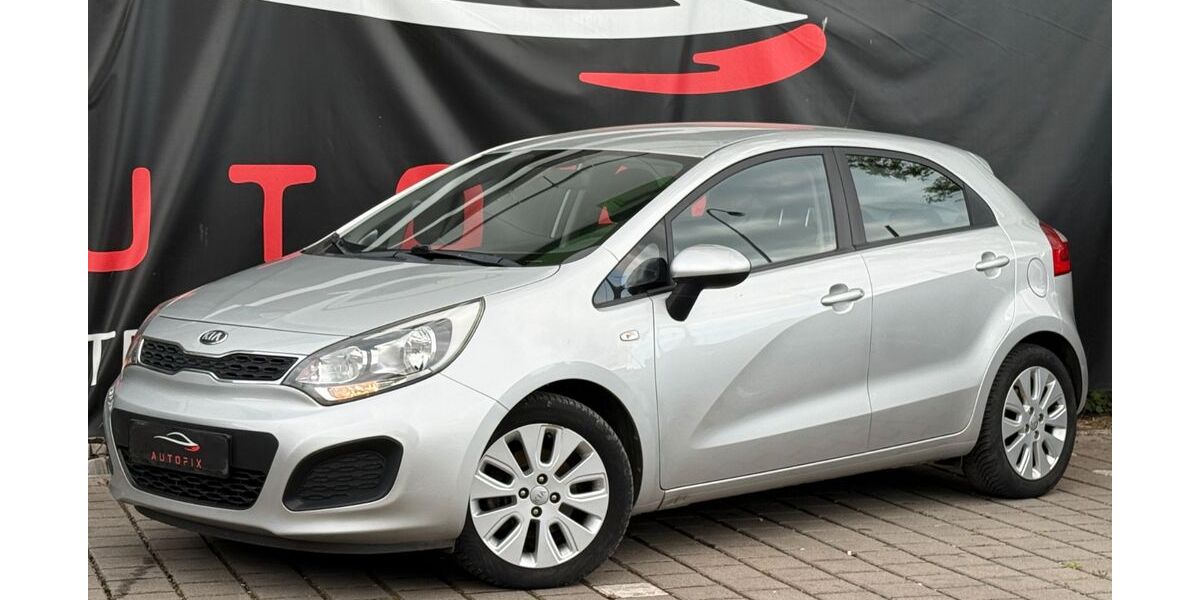 Kia Rio 87.000 km 6.600 &euro; Mühlheim am main 63165