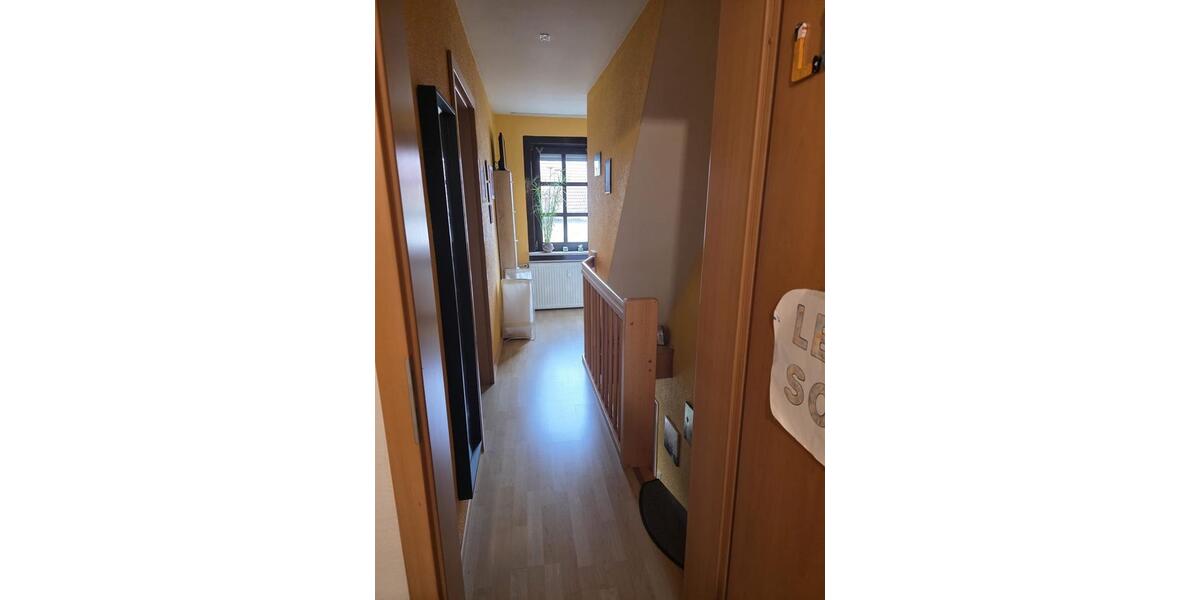 Reihenhaus Hasselroth - 5.5 Zimmer, 130 m&sup2;, 215.000&euro; | Angebot:26133953