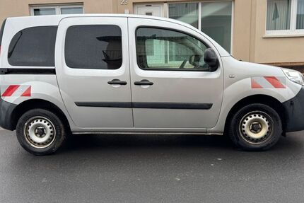 Renault Kangoo 130.412 km 7.499 &euro; Freigericht/ Somborn bei Frankfurt am Main 63579