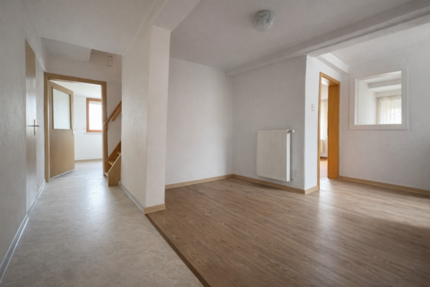 Haus Frammersbach - 11 Zimmer, 120 m&sup2;, 115.000&euro; | Angebot:25752135