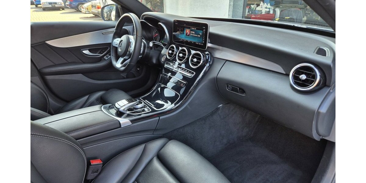 Mercedes-Benz C 200 T AMG Line Rückfahrkamera, AHK, Navigation, 83.637 km 23.890 &euro; Rodgau 63110