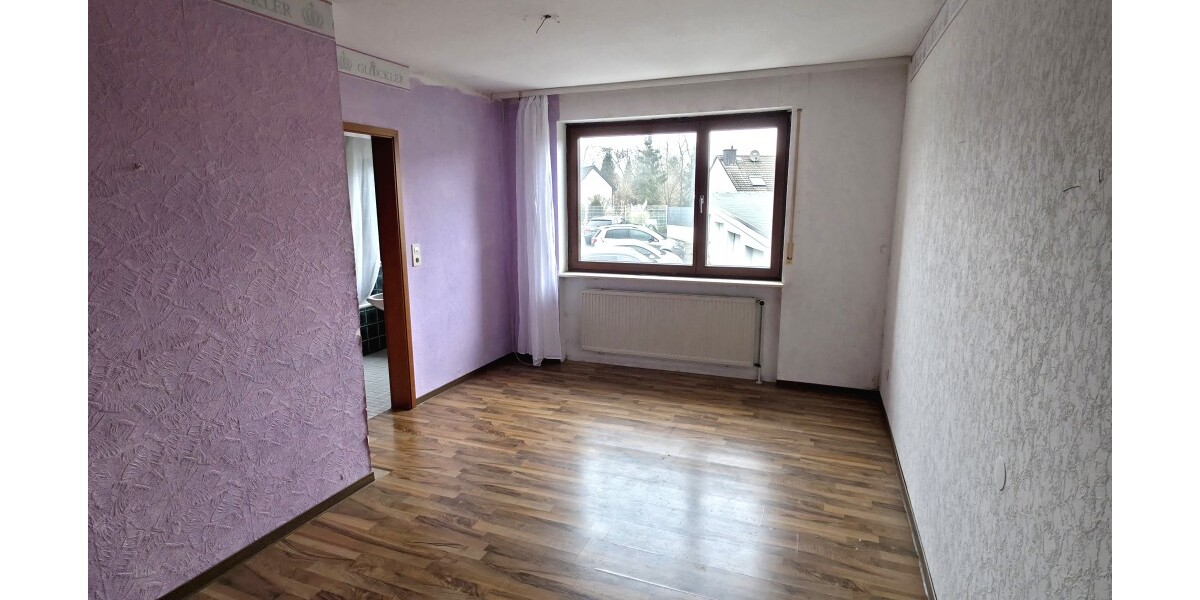 *Rohdiamant mit Potenzial! Großzügiges Reihenhaus in begehrter Wohnlage von Hanau-Steinheim* - Reihenhaus Hanau Groß-Steinheim | Angebot:24804165