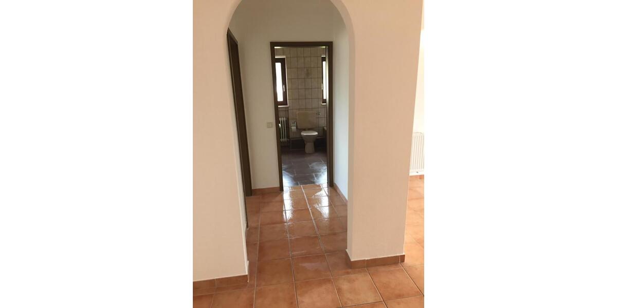 Dachgeschoßwohnung Erlenbach am Main - 3 Zimmer, 72 m&sup2;, 199.000&euro; | Angebot:19179690