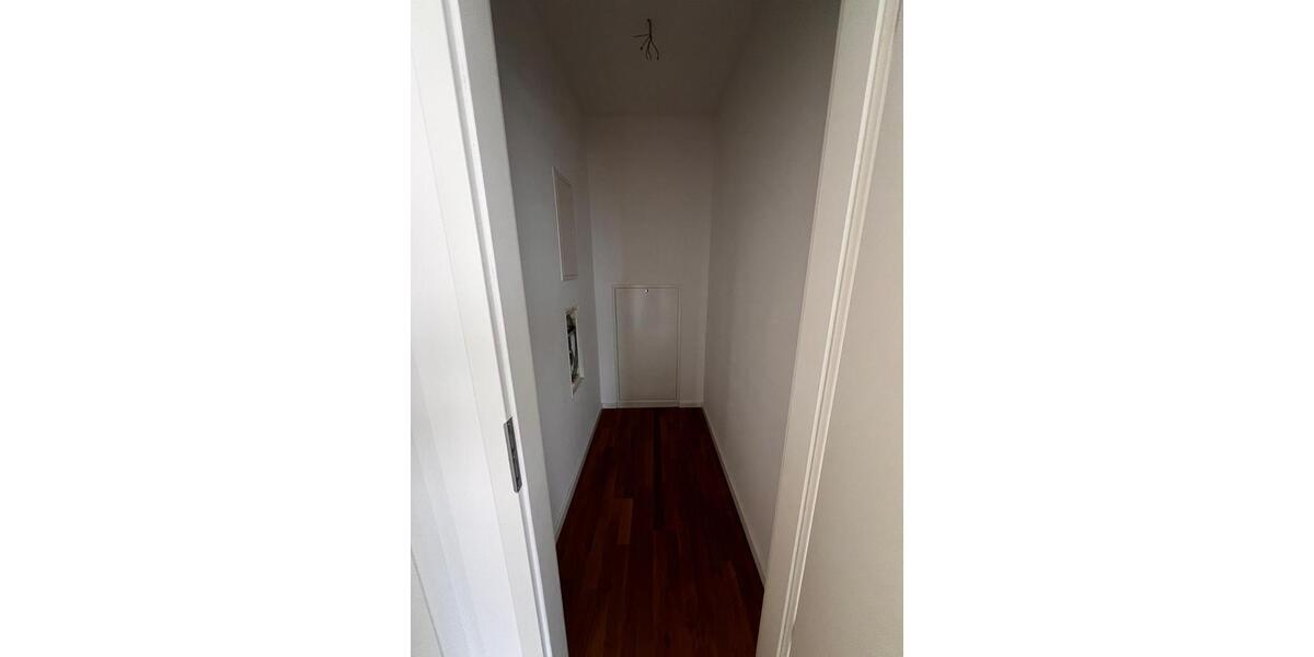 Einfamilienhaus Gründau - 4 Zimmer, 140 m&sup2;, 1.990&euro; | Angebot:23711959