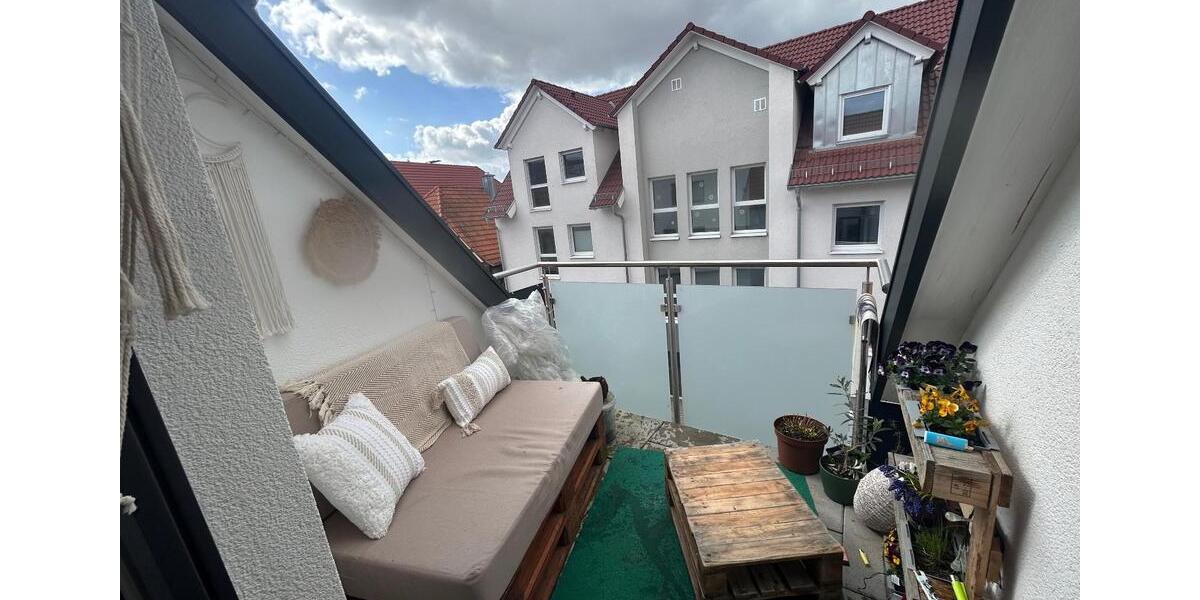 Dachgeschoßwohnung Goldbach - 1 Zimmer, 34 m&sup2;, 550&euro; | Angebot:25978860