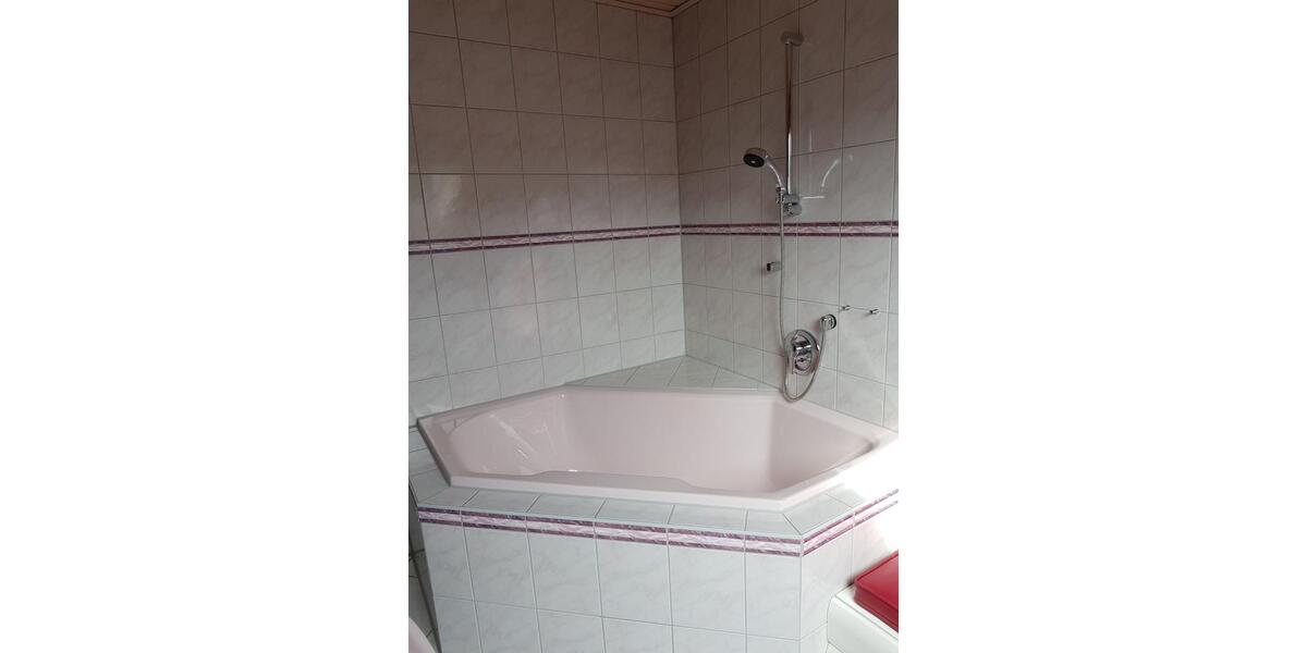 Dachgeschoßwohnung Biebergemünd - 3.5 Zimmer, 110 m&sup2;, 900&euro; | Angebot:25756762