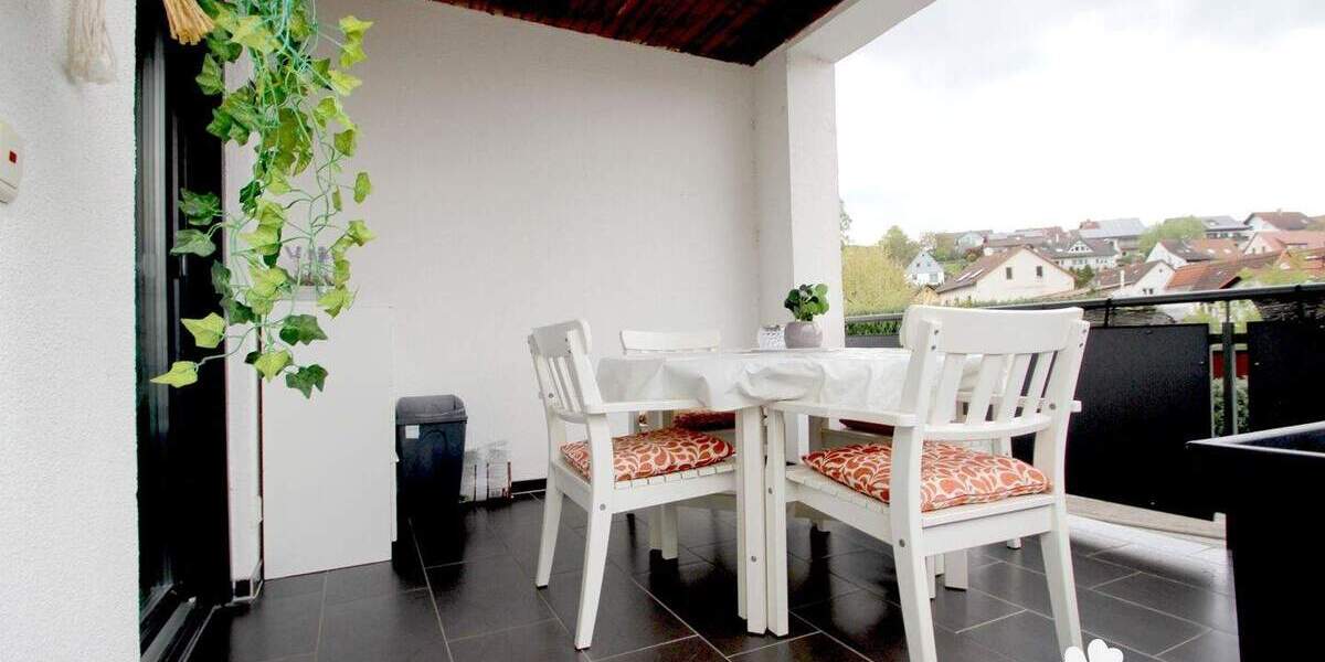 Mehrfamilienhaus, Wohnhaus Laufach - 8 Zimmer, 196 m&sup2;, 499.000&euro; | Angebot:25693753