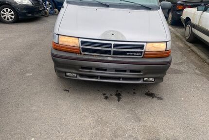 Chrysler Voyager 219.000 km 5.000 &euro; Hanau 63457