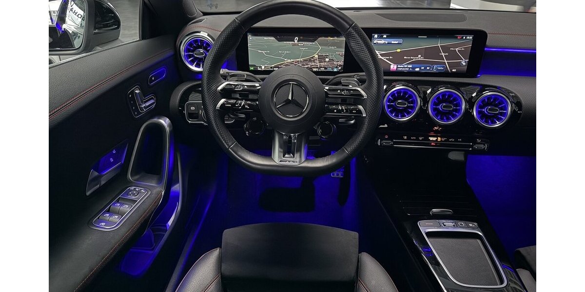 Mercedes-Benz CLA 35 AMG Shooting Brake 4M DISTRONIC-PANO-BEAM 23.814 km 46.769 &euro; Groß-Umstadt 64823