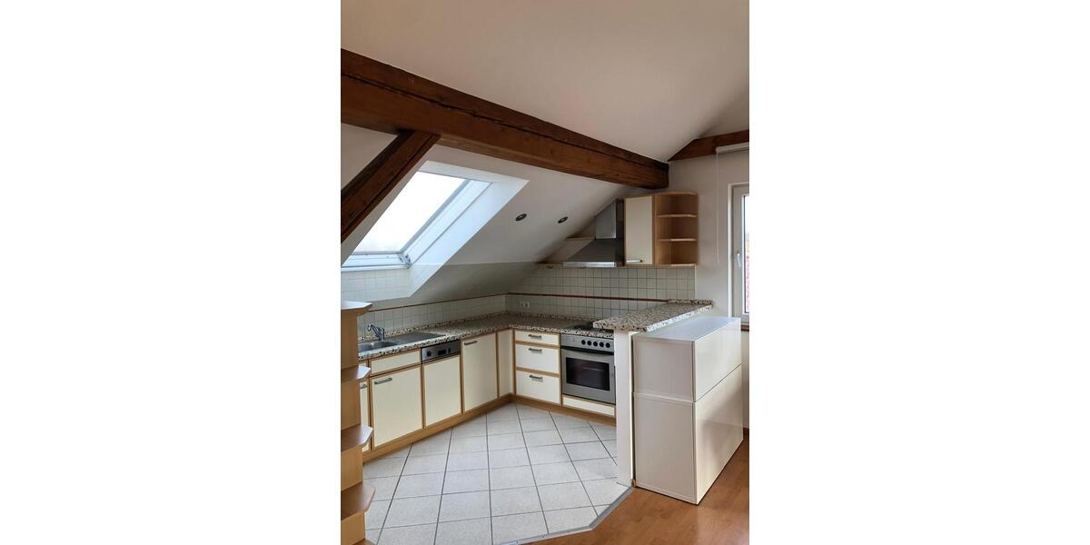 Dachgeschoßwohnung Hanau Kesselstadt - 2 Zimmer, 63 m&sup2;, 730&euro; | Angebot:26295558