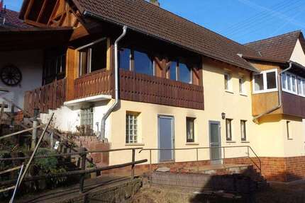 Haus Freudenberg - 8 Zimmer, 212 m&sup2;, 225.000&euro; | Angebot:19907077