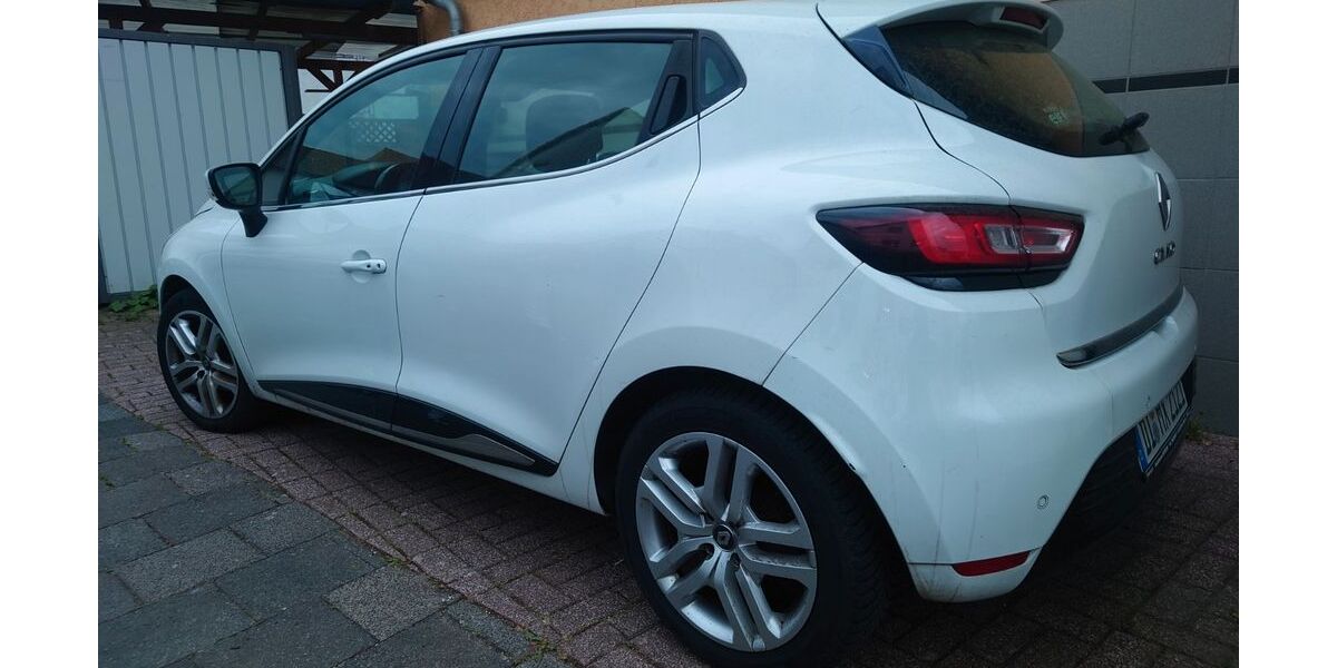 Renault Clio 116.000 km 7.990 &euro; dieburg 64807