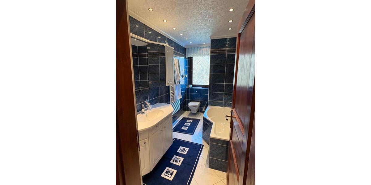 Etagenwohnung Dietzenbach - 2 Zimmer, 70 m&sup2;, 1.300&euro; | Angebot:25792492