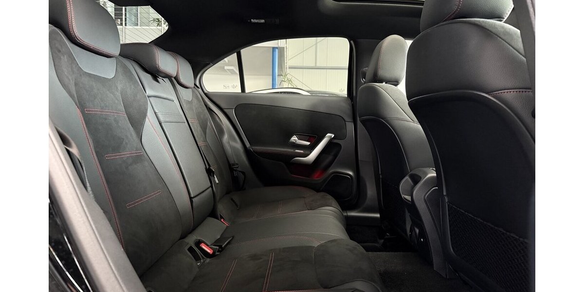 Mercedes-Benz A 200 Limousine AMG DISTRONIC-AHK-PANORAMA-360°! 14.350 km 35.769 &euro; Groß-Umstadt 64823