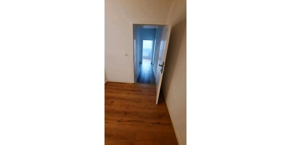 Erdgeschoßwohnung Frammersbach - 3 Zimmer, 125 m&sup2;, 650&euro; | Angebot:26326258