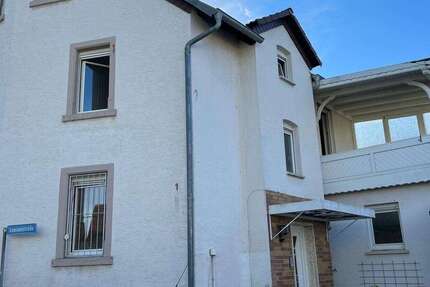 Haus Großkrotzenburg - 8 Zimmer, 160 m&sup2;, 459.000&euro; | Angebot:26223235