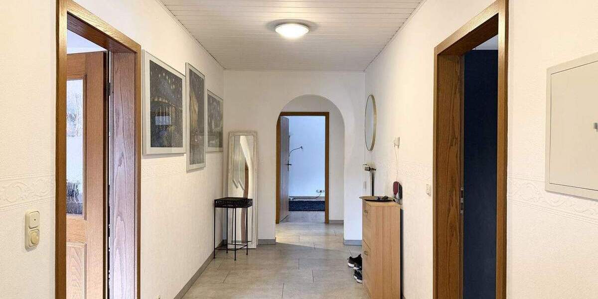 Etagenwohnung Mespelbrunn / Hessenthal Mespelbrunn - 4 Zimmer, 119 m&sup2;, 225.000&euro; | Angebot:25693818