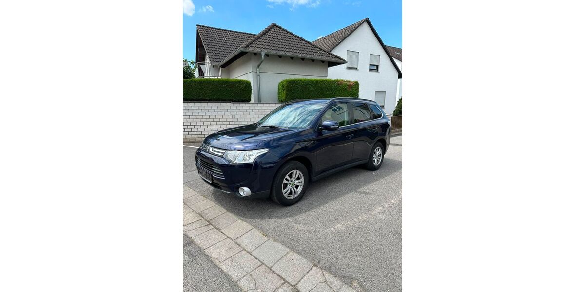 Mitsubishi Outlander 159.313 km 7.500 &euro; Rodgau 63110