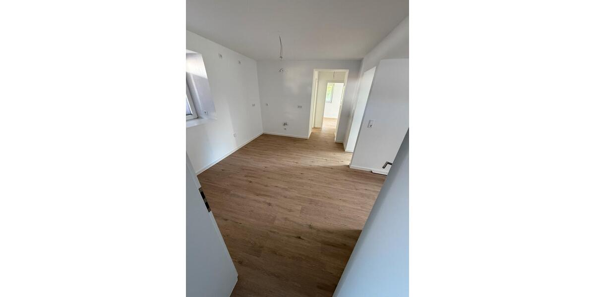 Erdgeschoßwohnung Leidersbach - 2 Zimmer, 75 m&sup2;, 700&euro; | Angebot:26326291