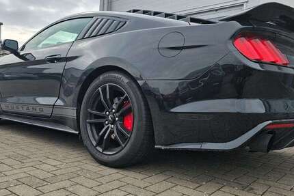 Ford Mustang 115.648 km 19.800 &euro; Erlensee 63526