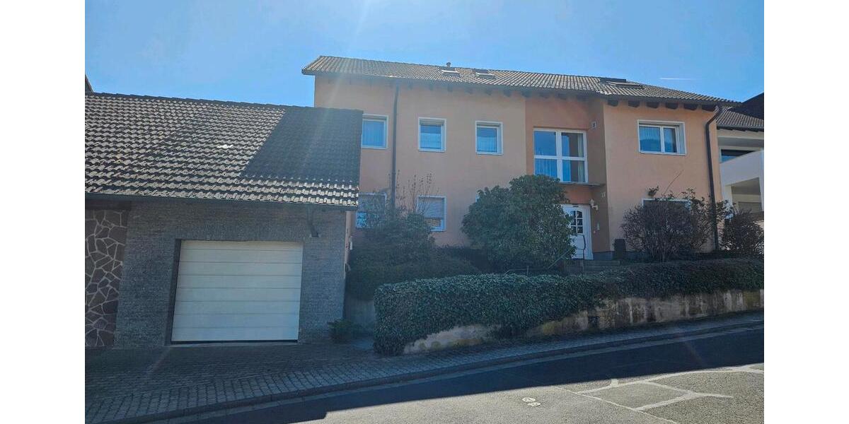 Einfamilienhaus Leidersbach - 9 Zimmer, 245 m&sup2;, 525.000&euro; | Angebot:26153287