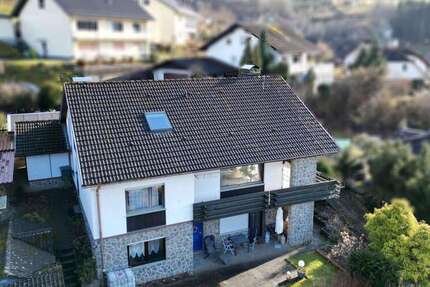 Haus Flörsbachtal - 7 Zimmer, 212 m&sup2;, 290.000&euro; | Angebot:19656766