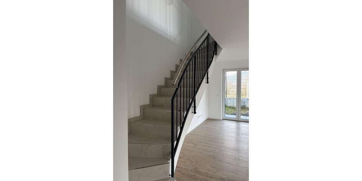 Einfamilienhaus Höchst - 4 Zimmer, 120 m&sup2;, 1.400&euro; | Angebot:26521715