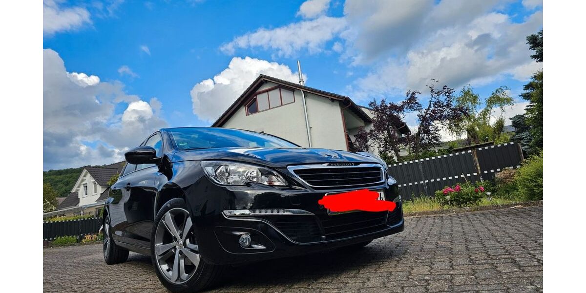 Peugeot 308 71.000 km 8.400 &euro; Klingenberg 63911