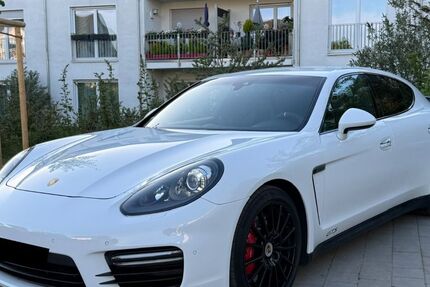 Porsche Panamera 170.000 km 33.900 &euro; Heusenstamm 63150