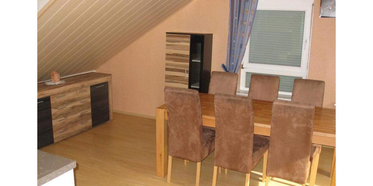 Dachgeschoßwohnung Frammersbach - 3 Zimmer, 35 m&sup2;, 450&euro; | Angebot:25966006