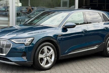 Audi e-tron 32.200 km 28.450 &euro; Dieburg 64807