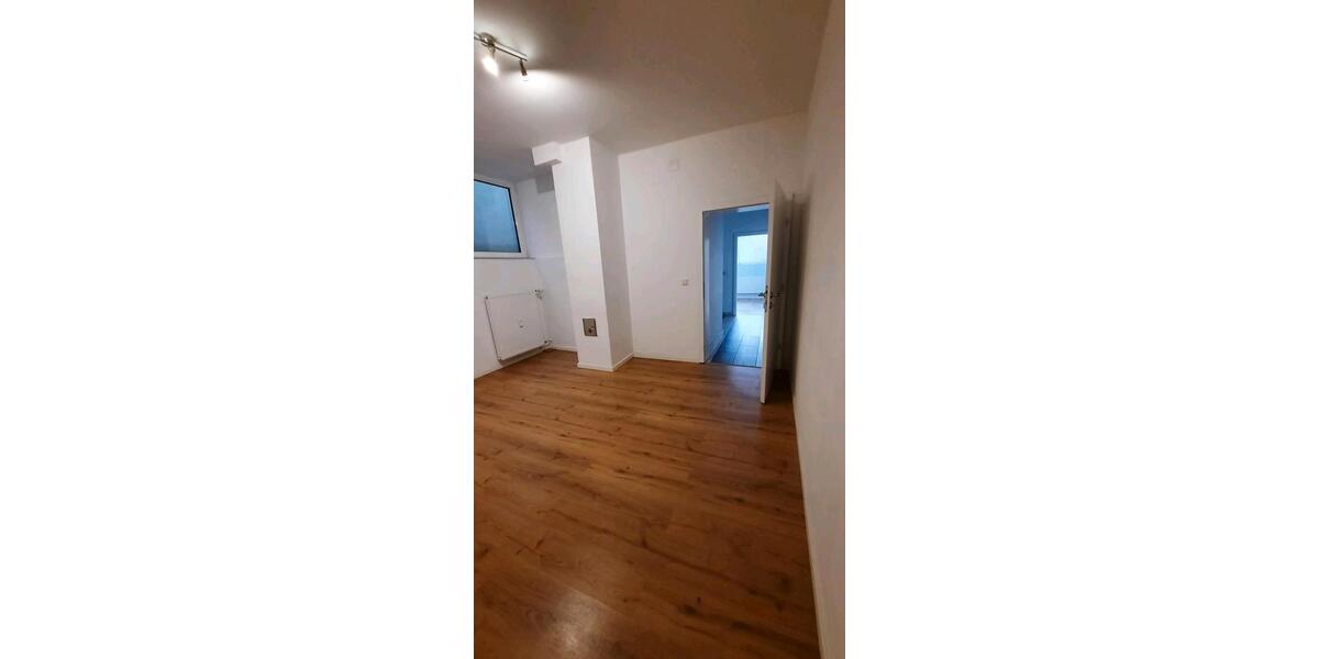 Etagenwohnung Frammersbach - 3 Zimmer, 128 m&sup2;, 650&euro; | Angebot:26323420