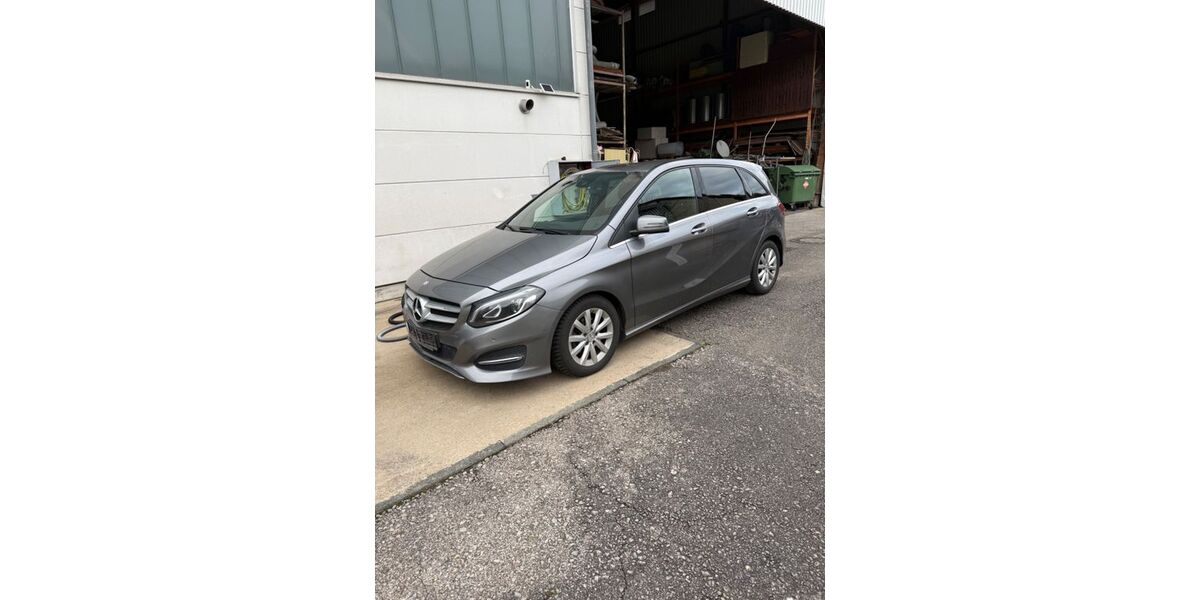 Mercedes-Benz B 180 104.235 km 12.499 &euro; Bürgstadt 63927