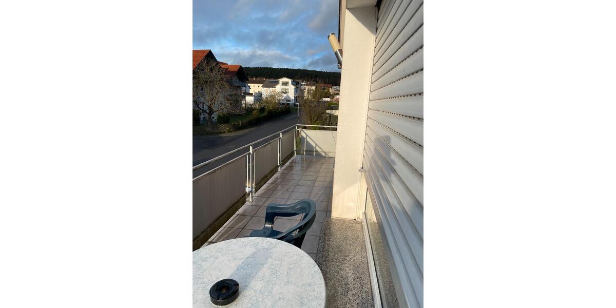 Etagenwohnung Erlenbach am Main - 3 Zimmer, 93 m&sup2;, 1.250&euro; | Angebot:25894989