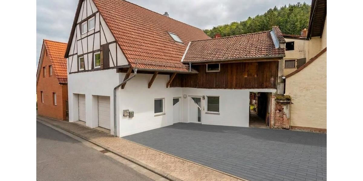 Einfamilienhaus Breuberg - 10 Zimmer, 370 m&sup2;, 440.000&euro; | Angebot:26256008
