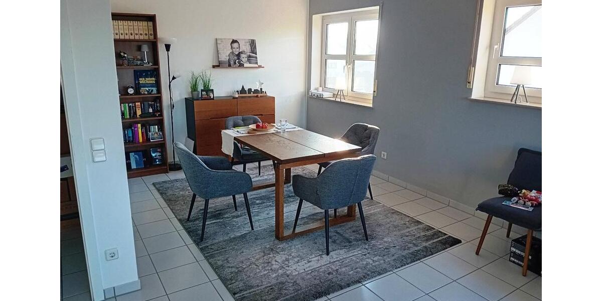 Dachgeschoßwohnung Großostheim - 3 Zimmer, 81 m&sup2;, 1.050&euro; | Angebot:25539722