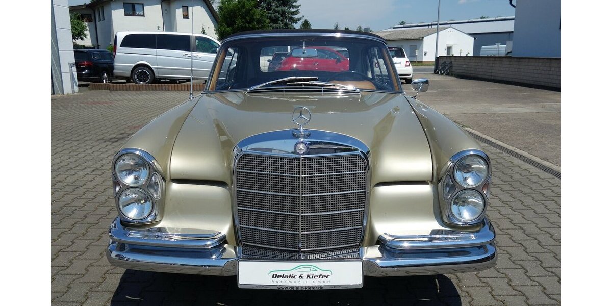 Mercedes-Benz 300 SE Cabriolet Top Original mit 58000 Km 58.000 km 159.000 &euro; Rodgau 63110