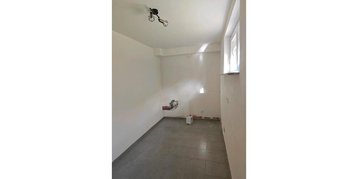 Etagenwohnung Maintal - 1 Zimmer, 40 m&sup2;, 400&euro; | Angebot:25975724