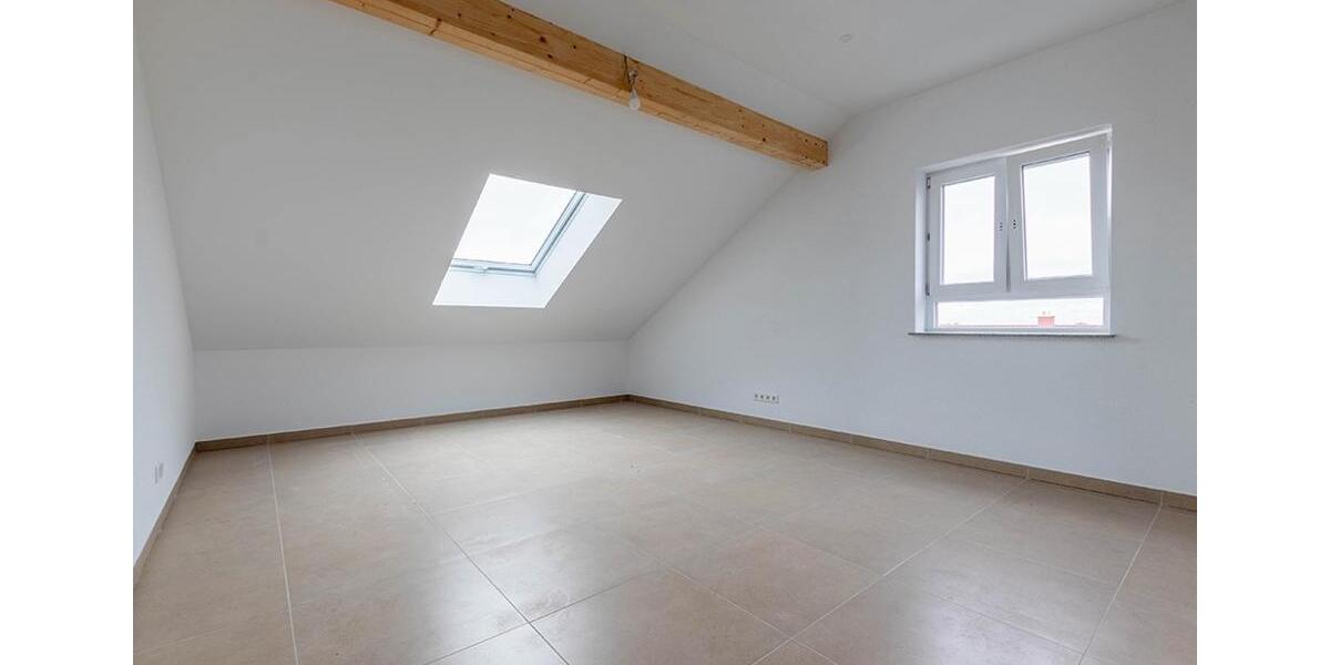 Dachgeschoßwohnung Groß-Umstadt Umstadt - 4 Zimmer, 87 m&sup2;, 1.140&euro; | Angebot:26677535